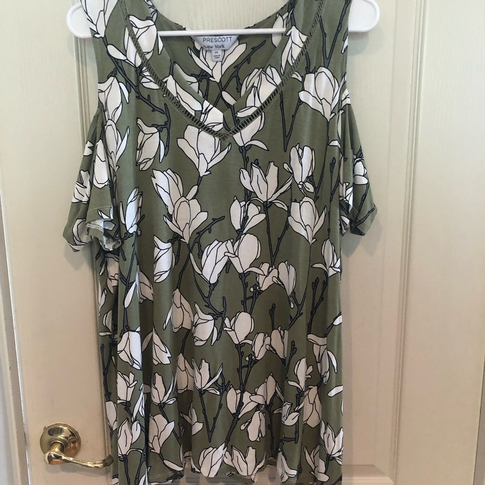 Womens Cold Shoulder Top